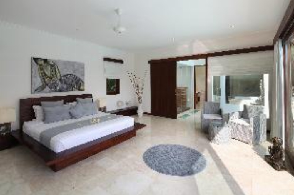 Villa Istana Putih